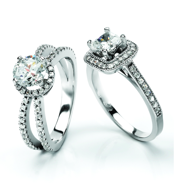 Make a Bold Statement with Right-Hand Diamond Rings | 25karats.com Blog