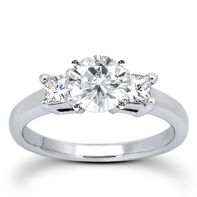 Princesss Cut Prong Set Diamond Engagement Ring (0.34 ct.tw.) - view 4 of 25