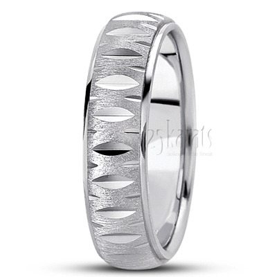 Attractive Fish-eye Cut Diamond Carved Wedding Ring  - view 3