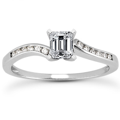 Elegant Diamond Engagement Ring (0.12 t.c.w.) - view 21