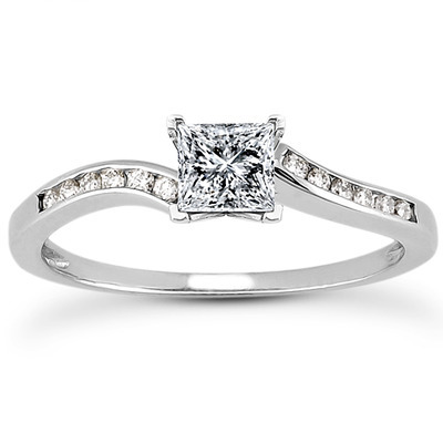 Elegant Diamond Engagement Ring (0.12 t.c.w.) - view 16 of 28