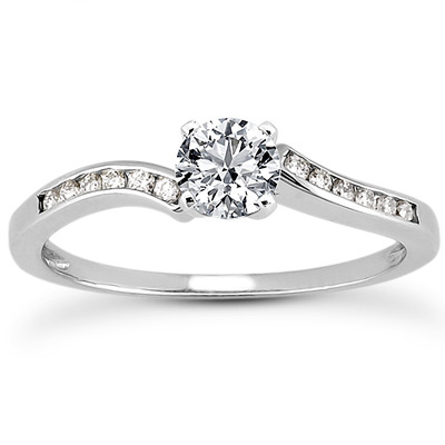 Elegant Diamond Engagement Ring (0.12 t.c.w.) - view 14