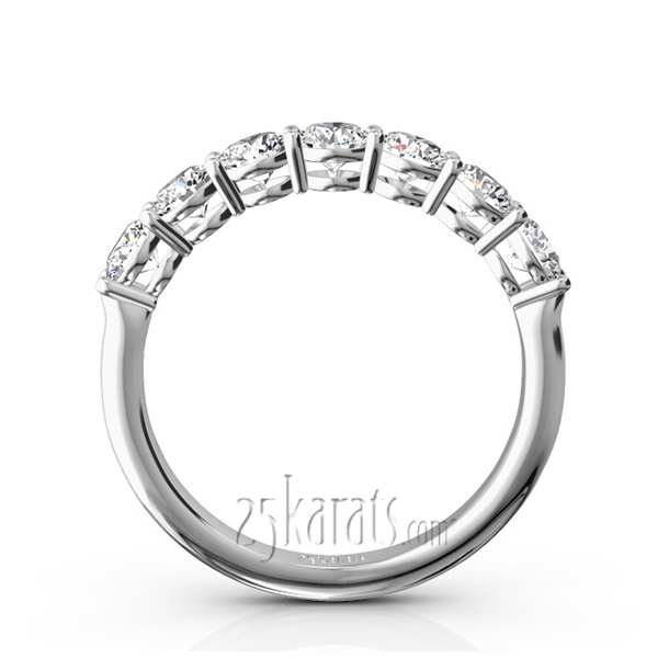 Classic 7 Round Brilliant Diamond Woman Anniversary Band (1 ct. tw.) - view 3