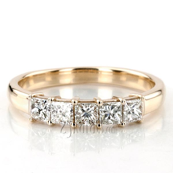 Traditional Basket Setting Princess Cut Woman Diamond Ring (1 ct. t.w.) - view 7