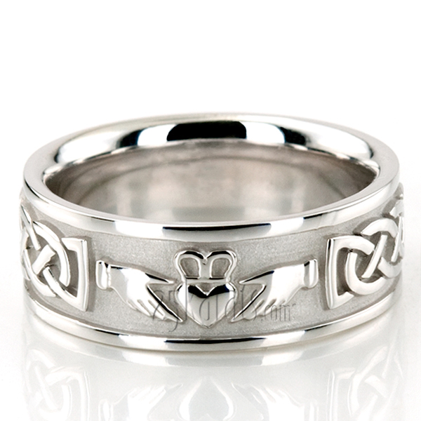 Claddagh Celtic Knot Wedding Ring - view 3