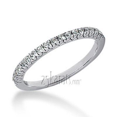 Round Cut Fish Tail Set Diamond Wedding Band (0.18 ct.tw) - view 1 of 3