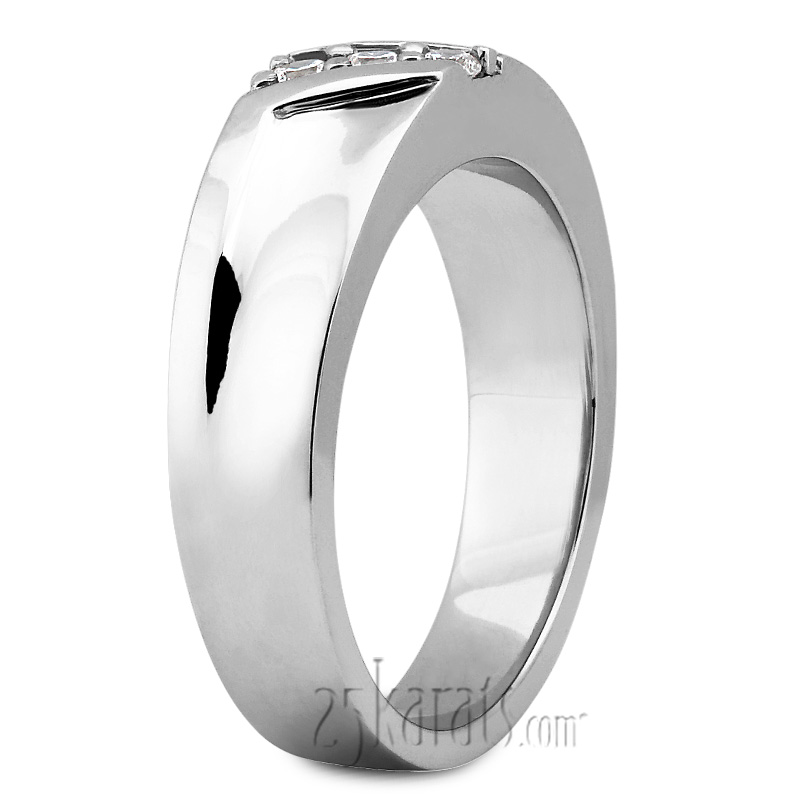 0.15 ct. Round Cut Three Stone Diamond Men Band - view 4