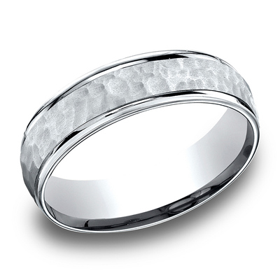 Light Comfort 6.5mm High Polish Edge Hammered Center Design Band - view 3 of 6