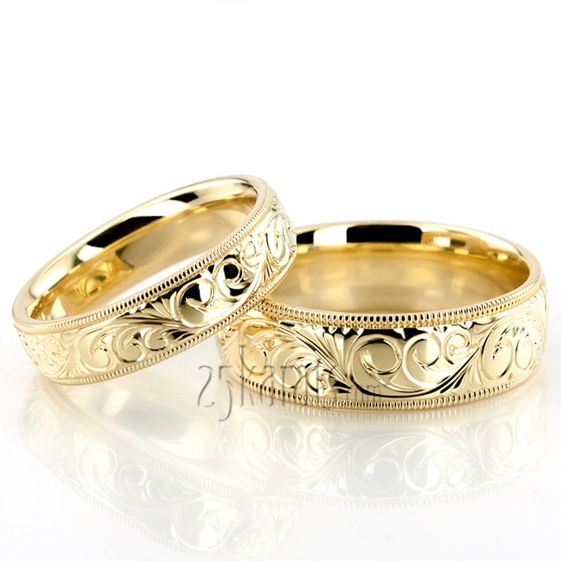 Milgrain Edge Fancy Carved Wedding Ring Set - view 3