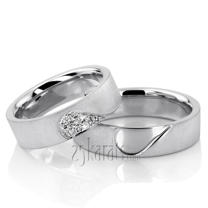 Two Pieces Matching Heart Design Wedding Band Set - view 3