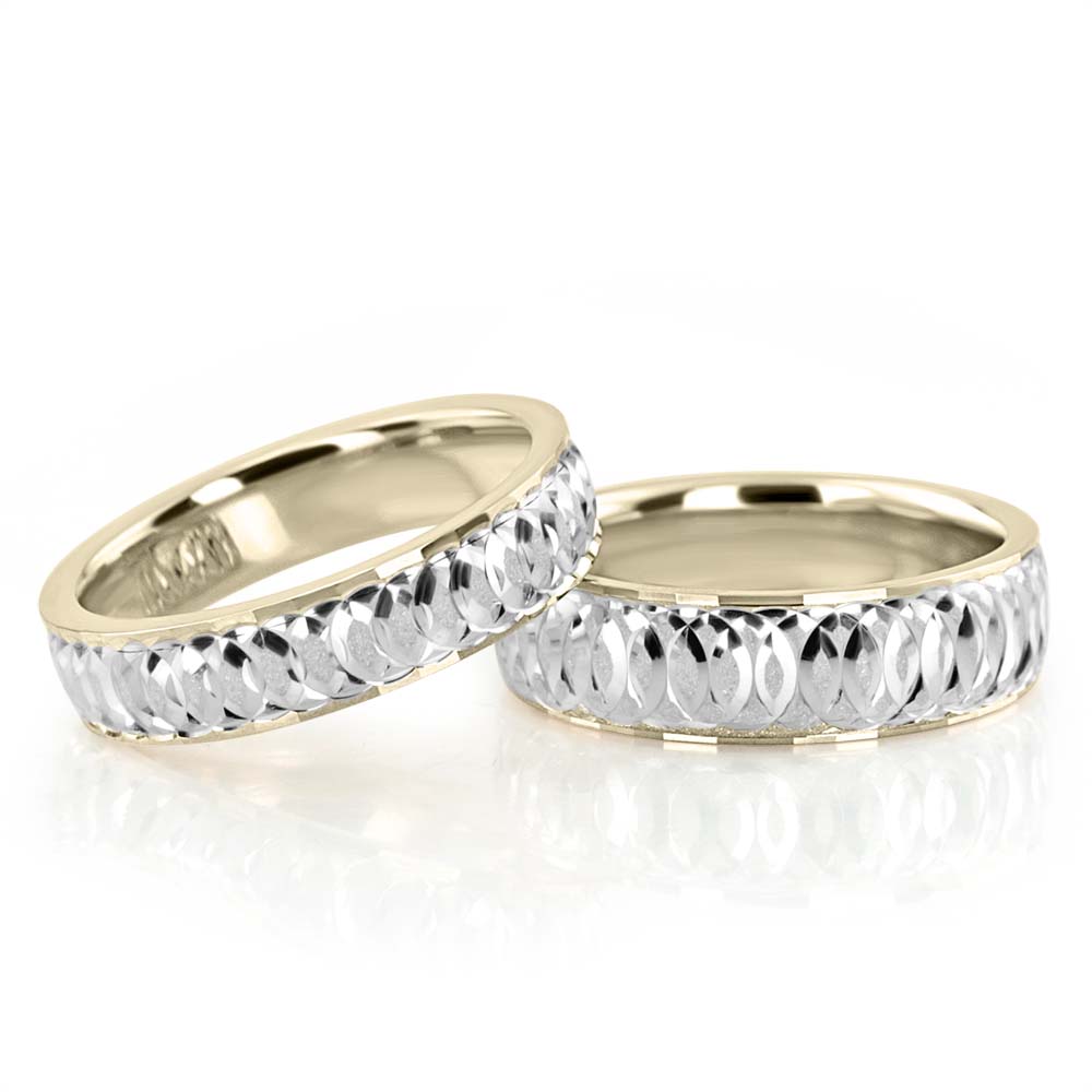 Circular Pattern Fancy Carved Matching Rings Set - view 3