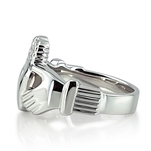 Plain Claddagh Men Ring - view 4