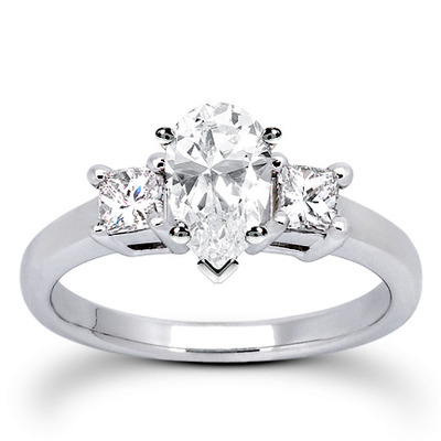 Princesss Cut Prong Set Diamond Engagement Ring (0.54 ct.tw.) - view 7