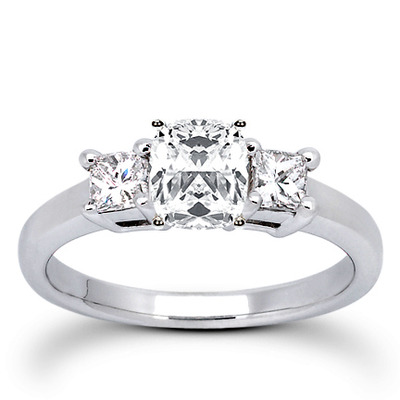 Princesss Cut Prong Set Diamond Engagement Ring (0.54 ct.tw.) - view 5