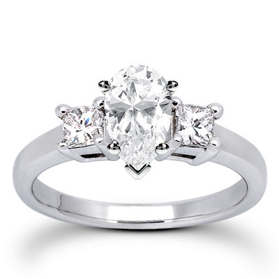 Princesss Cut Prong Set Diamond Engagement Ring (0.34 ct.tw.) - view 20 of 25