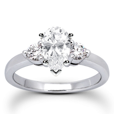 Three Stone Prong Set Diamond Engagement Ring (0.30 ct.tw.) - view 10