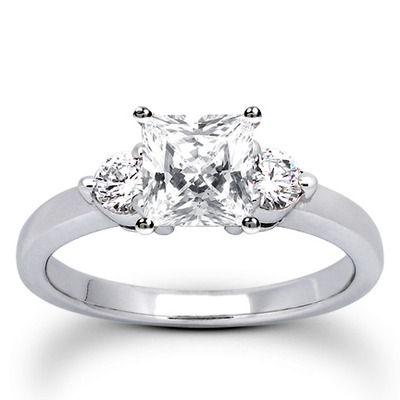 Three Stone Prong Set Diamond Engagement Ring (0.30 ct.tw.) - view 9