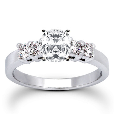 Round Cut Shared Prong Set Diamond Bridal Ring (0.40 ct.tw.) - view 5