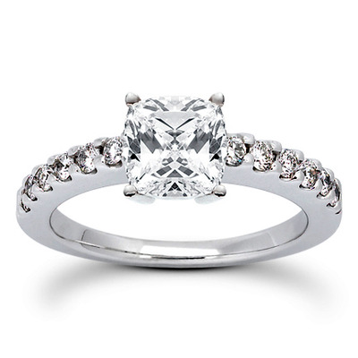 Round Cut Shared Prong Set Diamond Bridal Ring (0.36 ct.tw.) - view 16