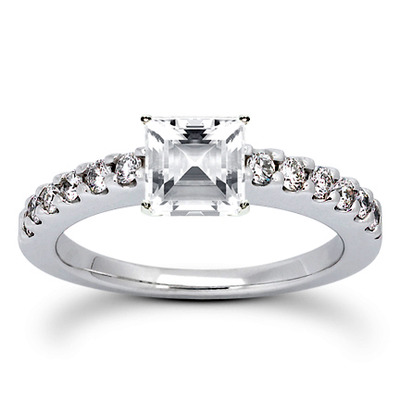 Round Cut Shared Prong Set Diamond Bridal Ring (0.36 ct.tw.) - view 7