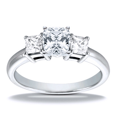 Diamond Engagement Ring (0.10 ct. tw.) - view 1